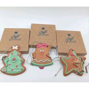 Avon Christmas Gingerbread Cookie Cutter 3 Ornaments Tree Bell Star Collectable